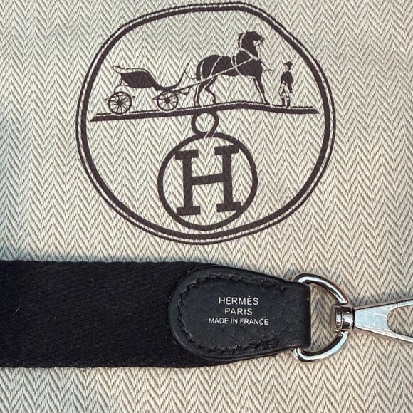 Hermes Black Crossbody Bag - Picture 2 of 7